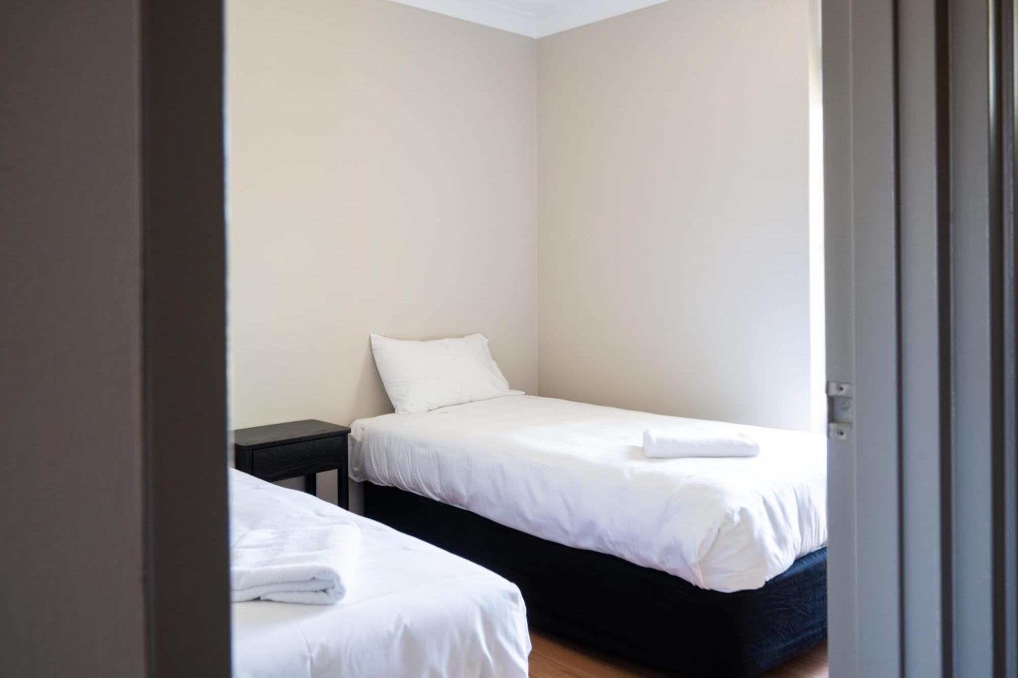 El Toro Motel Warwick Farm Eksteriør billede